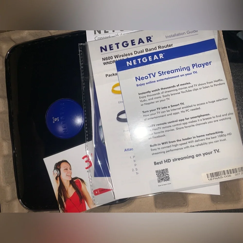 Netgear Black Wireless Router NIOB - Picture 12 of 13